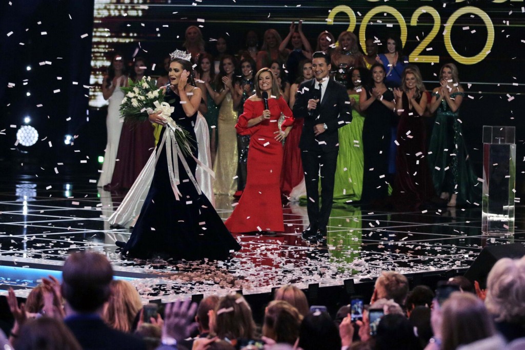 Miss America To Be Crowned In Live Event After Virtual Year