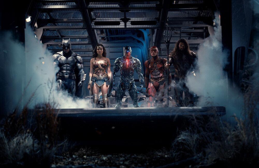 Justice League Screenwriter Wanted Name Removed From ‘vandalised’ Movie