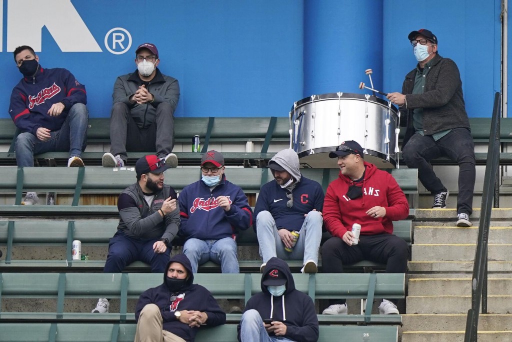 Pinch Pounder: Black Keys Drummer Fills In At Indians Opener