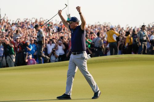 Phil Mickelson Becomes Oldest Major Winner As He Wins Enthralling Pga Championship