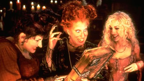 ‘hocus Pocus 2’: Bette Midler, Sarah Jessica Parker And Kathy Najimy Returning