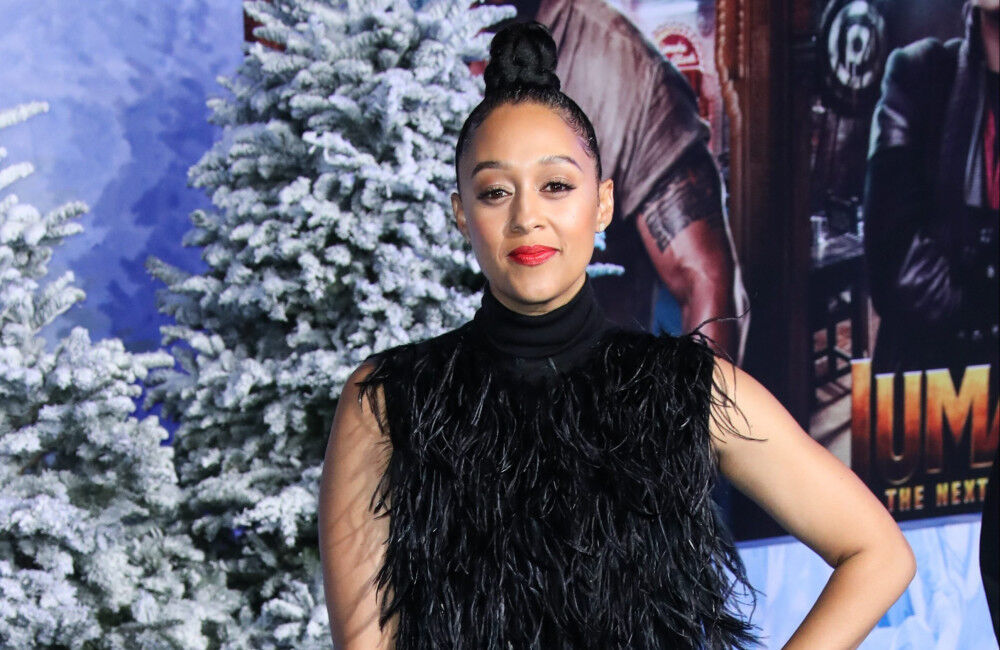 Tia Mowry Has An 11 Step Beauty Sleep Routine
