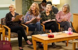 ‘mom’s Last Hurrah And More Finales, Jean Smart In ‘hacks,’ Wnba’s Toughest Season In ‘144’