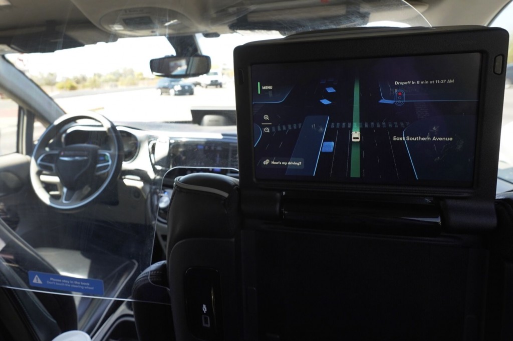 Correction: Waymo Driverless Ride Hailing Story