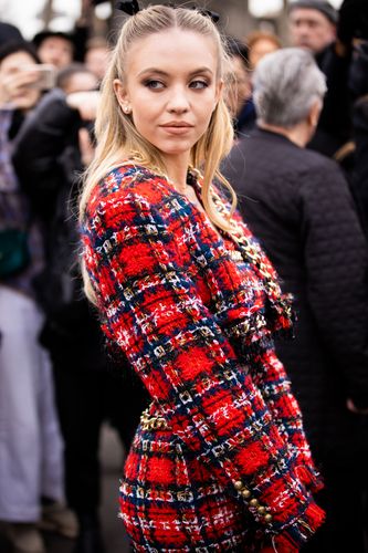 ‘euphoria’ Star Sydney Sweeney Shuts Down Online Criticism Over Her Looks