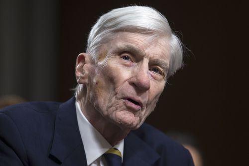 John Warner, Longtime Us Senator From Virginia, Dies At 94