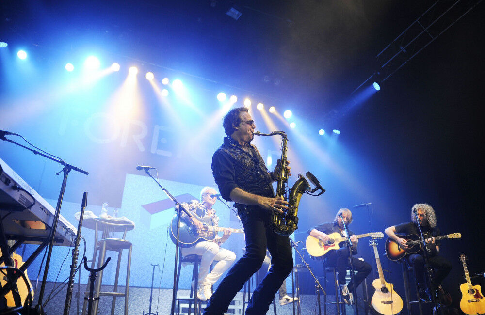 Thom Gimbel Quits Foreigner