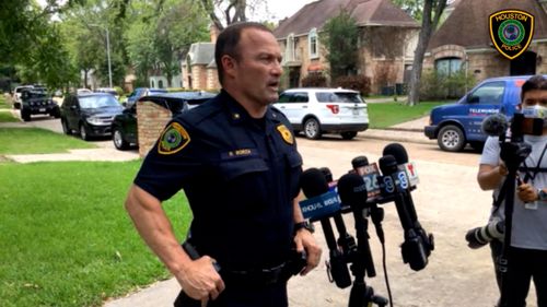 Houston Police Are Searching For A Murder Suspect Out On Bond Who Ran Away With A Tiger