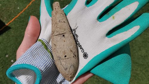 Missouri Woman Discovers Wwii Military Device In Her Backyard