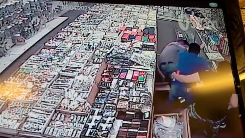 Washington, Dc, Police Are Looking For A Suspect In The Assault Of An Asian Store Owner
