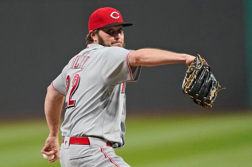 Cincinnati Reds Pitcher Wade Miley Throws His First No Hitter, And The Fourth This Season