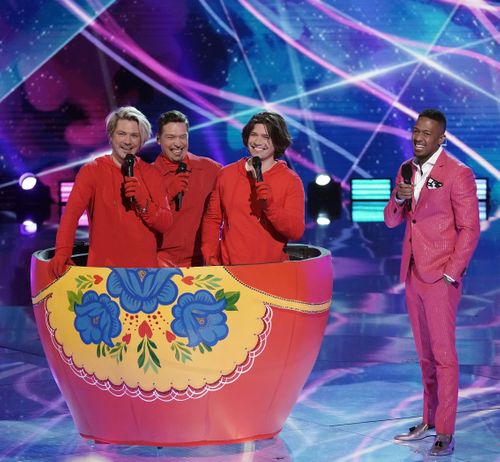 ‘masked Singer’ Reveals The Russian Dolls
