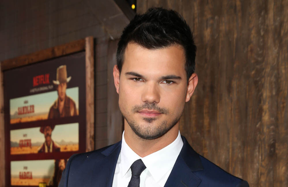 Taylor Lautner To Star In Home Team