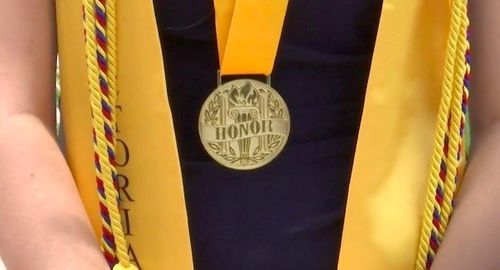 Graduating Seniors Impart Pandemic Related Advice For Students Still Virtually Learning