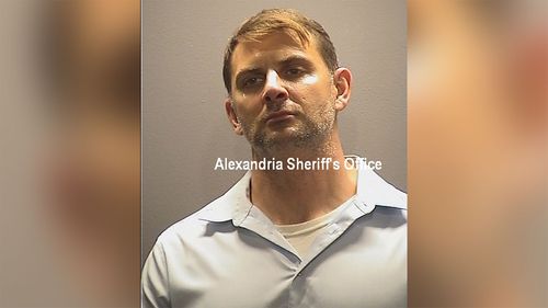 Ex Green Beret Sentenced To Over 15 Years For Conspiring To Provide Us Intel To Russians