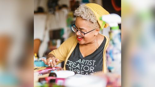 Painting Helped This Self Taught Artist Find Balance With Bipolar Disorder. Now, She’s Helping Others