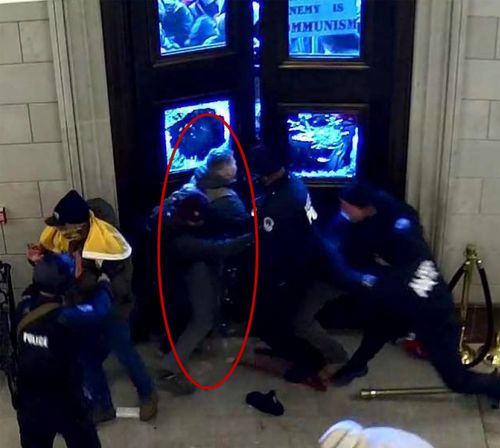 Active Duty Marine Charged With Assaulting Police Officers At Us Capitol Riot
