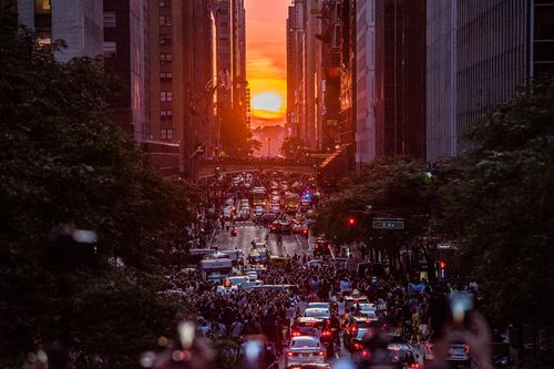 How To Snap The Perfect Photo Of Manhattanhenge, And Everything Else You Need To Know