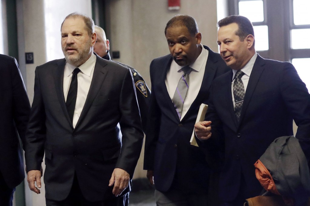 Weinstein Sues Lawyer Jose Baez, Seeks Return Of $1m In Fees