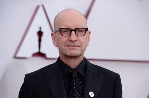 Steven Soderbergh Explains Exactly Why They Switched Up The Oscars Ending