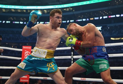Canelo Alvarez Stops Billy Joe Saunders In Front Of Record 73,126 Fans In Texas