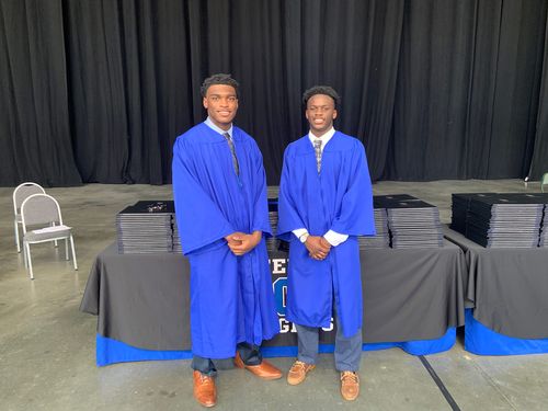 An Anonymous Donor Is Paying The College Tuition Of Black Athletes Who Get Straight As At A Georgia High School