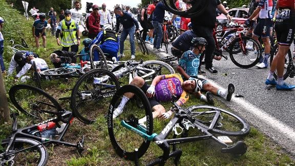 French Authorities Open Investigation After Tour De France Spectator Causes Massive Crash