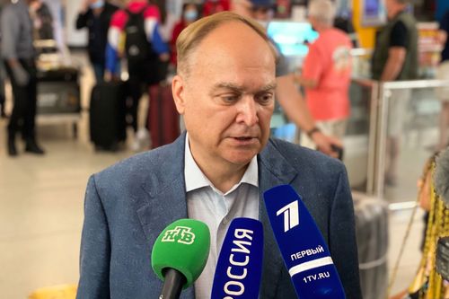 Russian Ambassador To Us Arrives In Washington