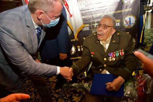 A Black Wwii Veteran Who Was Denied The Purple Heart Due To Racism Finally Receives The Honor At 99