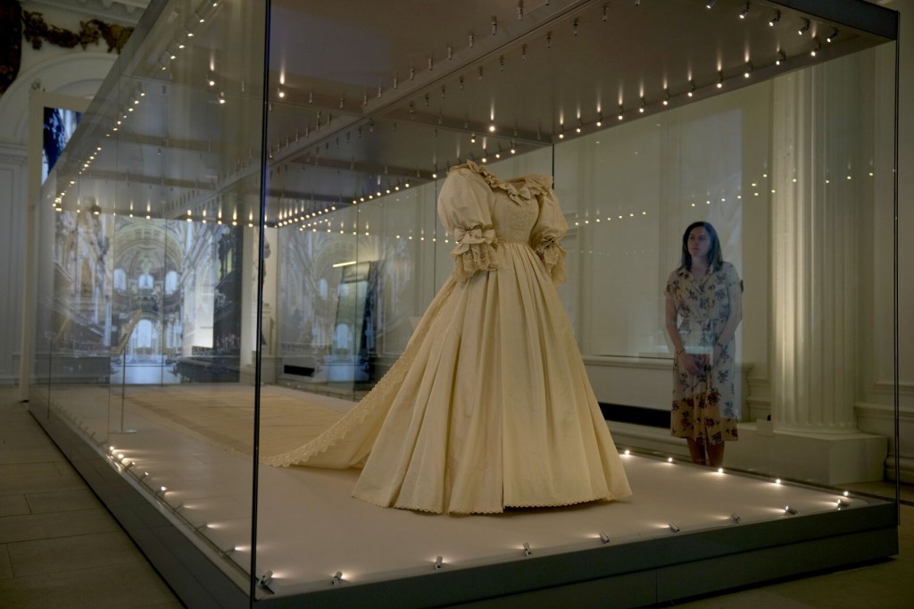 Princess Diana’s Wedding Dress Goes On Display In London