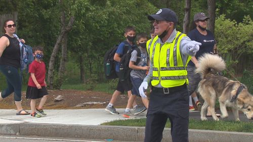 ‘i Want People To Know This Guy Cared.’ Navy Vet Now Directs Buses Instead Of Bombers