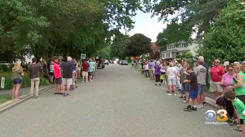Emotional Homecoming For Man Battling Covid 19 Since December