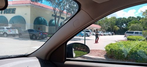 2 Dead After Shooting At A Publix In Florida. The Shooter Is Also Dead