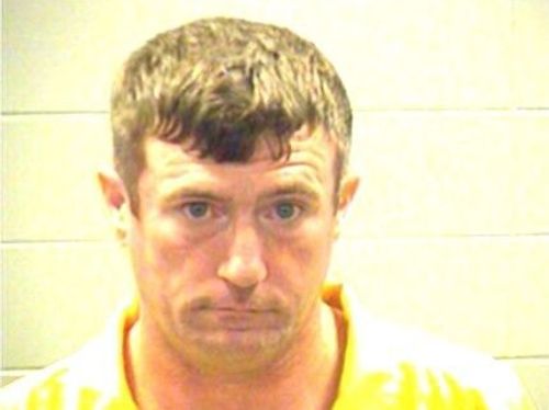 Observant Veterinarian Credited With Helping Capture Alleged Bank Robber