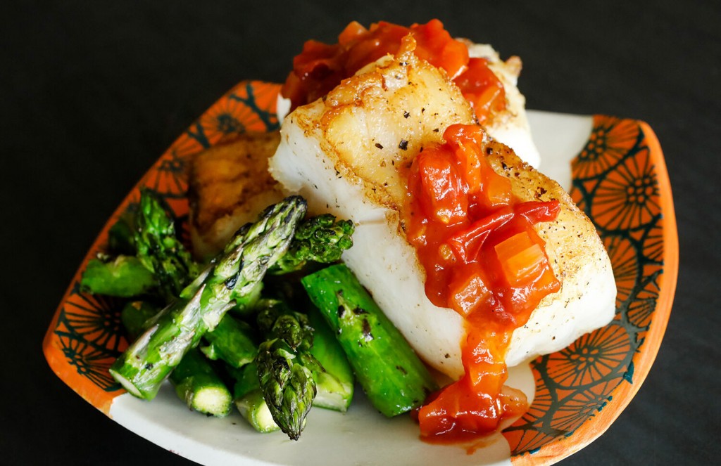 Pan Seared Halibut With Tomato Onion Jam
