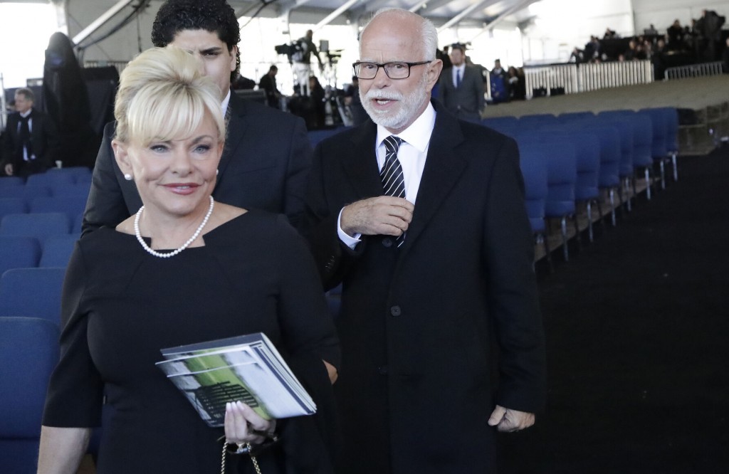Jim Bakker, His Church Settle Lawsuit Over Covid 19 Claims