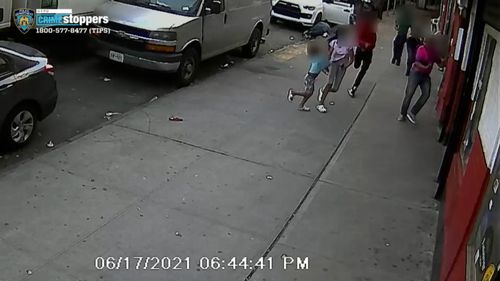 Gunman Shoots Man Next To 2 Children In Broad Daylight In The Bronx