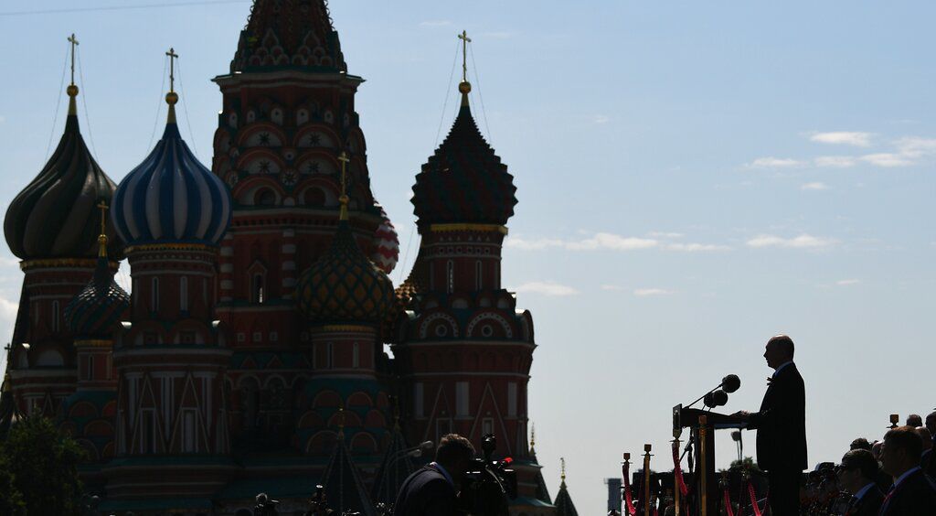 A Year Ago Today, In Pictures: Russia Wwii Victory Day And More Moments You May Remember