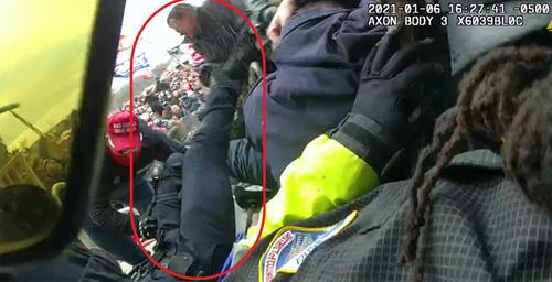 Friends And Family Of Capitol Rioter Caught On Video Dragging A Cop Tell Judge He Was ‘helping’ The Officer