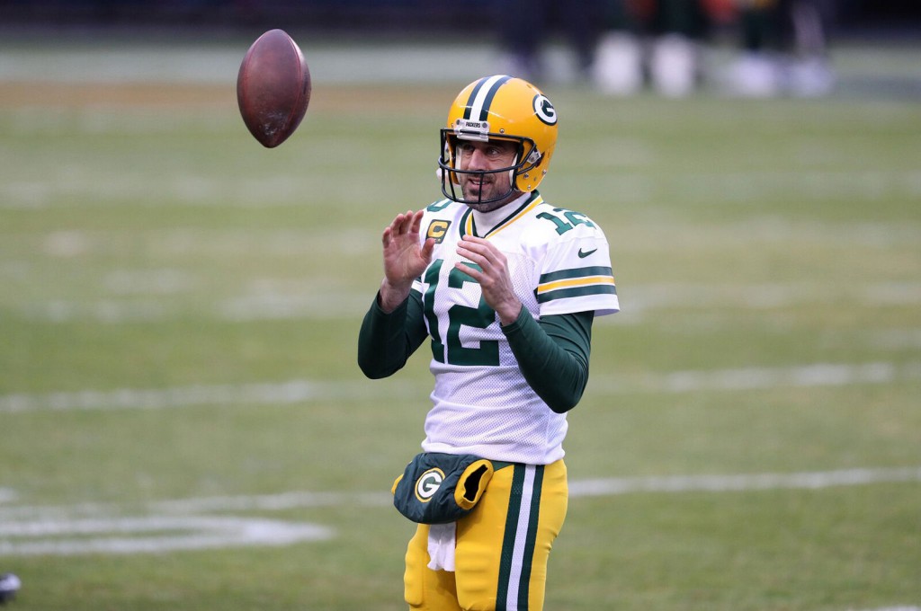 Greg Cote: As Teams Pray For Right Qb, Packers’ Disrespect Of Mvp Aaron Rodgers Is Galling