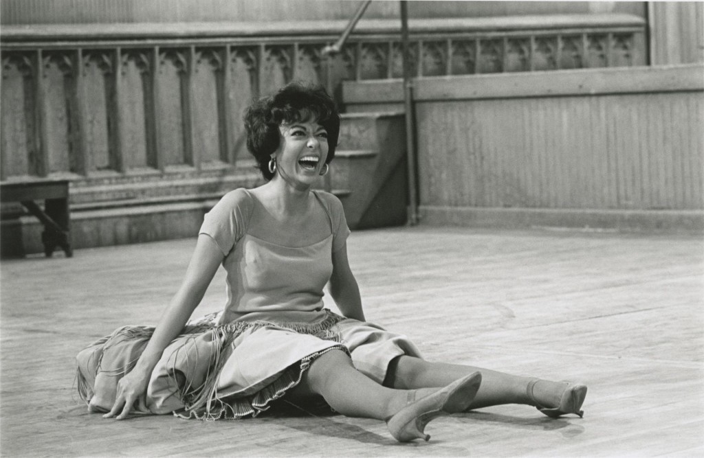 Q&a: Rita Moreno On Finding Self Worth And Never Giving Up