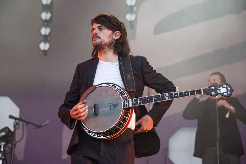 Guitarist Quits Mumford & Sons To ‘speak Freely’ On Politics