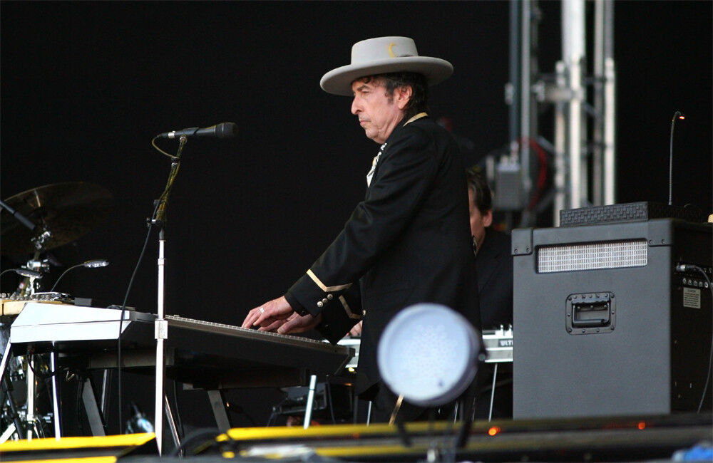 Bob Dylan Announces Shadow King Live Stream Gig