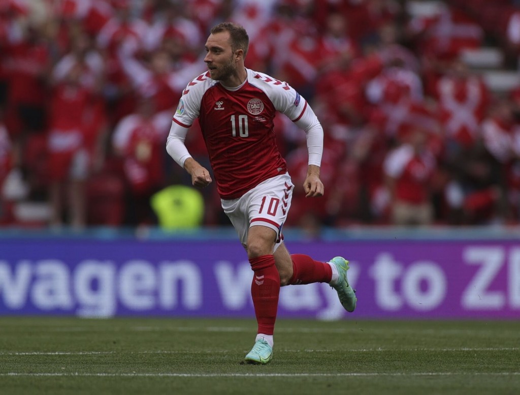 Denmark In ‘national Shock’ After Soccer Star Christian Eriksen’s Collapse
