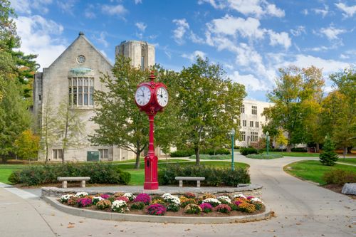 Students Sue Indiana University In Federal Court Over Vaccine Mandate