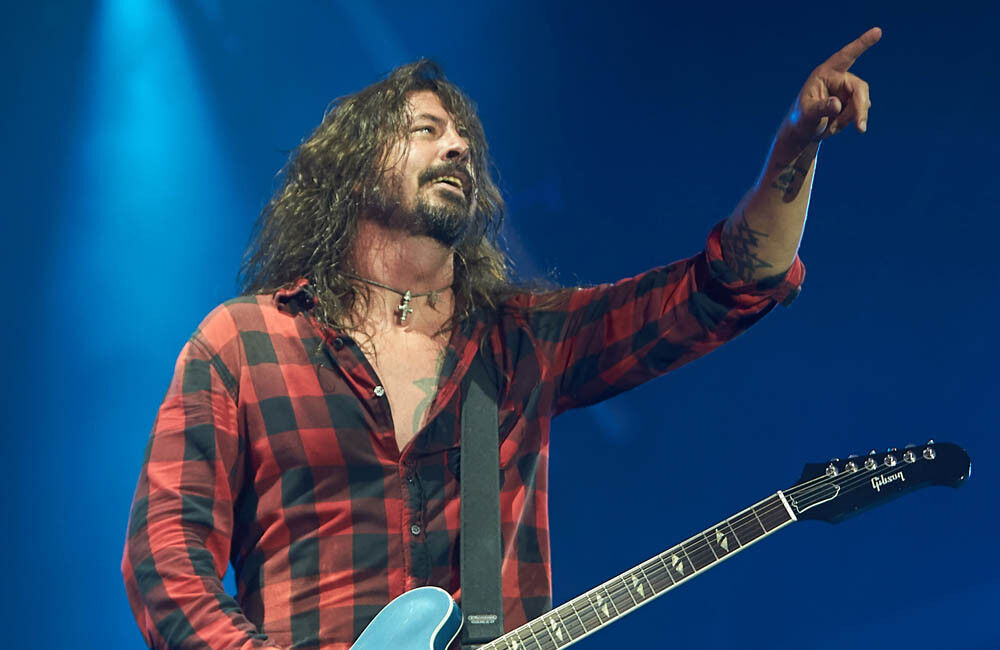 Foo Fighters Joined By Dave Chapelle For Radiohead Creep Cover At Msg