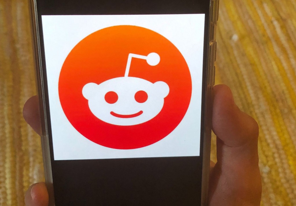 Millennial Money: Should You Take Money Advice From Reddit?