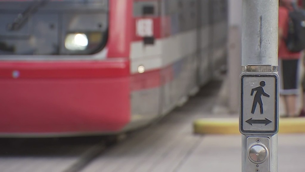 Family Suing Ambulance Company After Crash With Metrorail Train Kills Woman