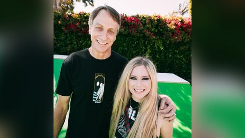 Avril Lavigne Partners With Real Life ‘sk8er Boi’ Tony Hawk In Tiktok Debut