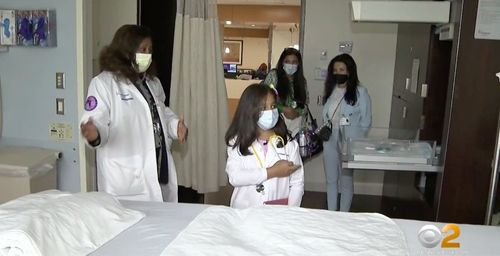9 Year Old Who Gave Her Piggy Bank To Help Feed Health Care Workers During Pandemic Gets To Be Doctor For A Day